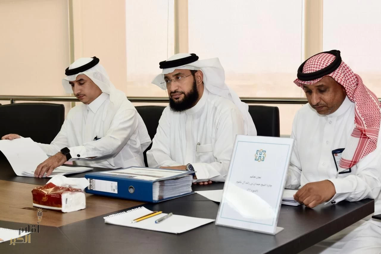 تعليم الشرقية يبدأ تحكيم ملفات المشاركين والمشاركات بجائزة الشيخ حمدان بن راشد ال مكتوم للعلوم الطبية والتربوية في دورتها الــ 27
