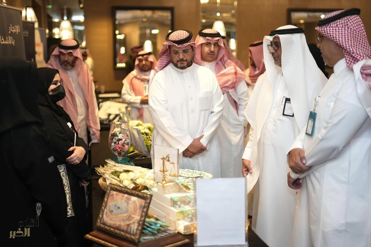 الموارد البشريّة تَحتَفِي باليوم العالمي للقانون