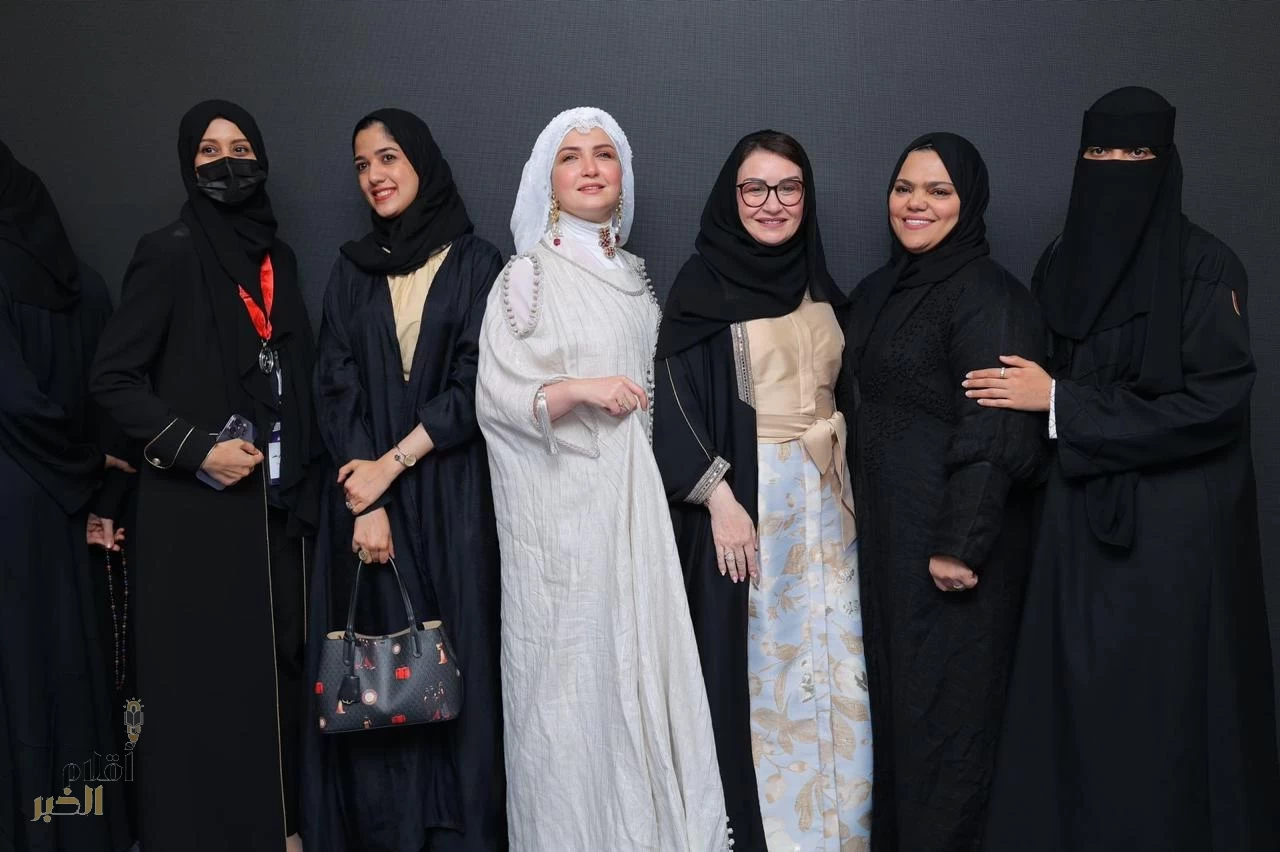 نخبة من خبراء الأزياء يشاركون في معرض الرياض الدولي للمنسوجات في نسخته الثانية