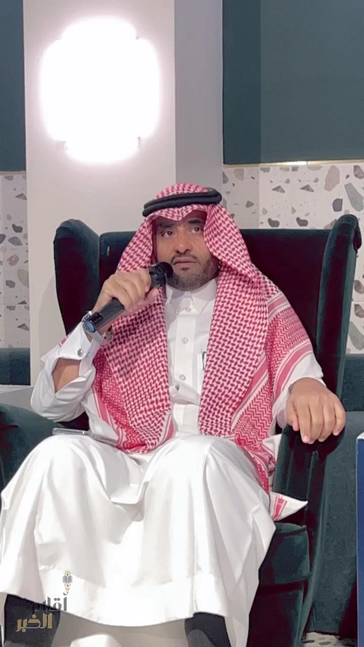 أمسية أدبية بعنوان "دور الإعلام بين المهنية والهواية"