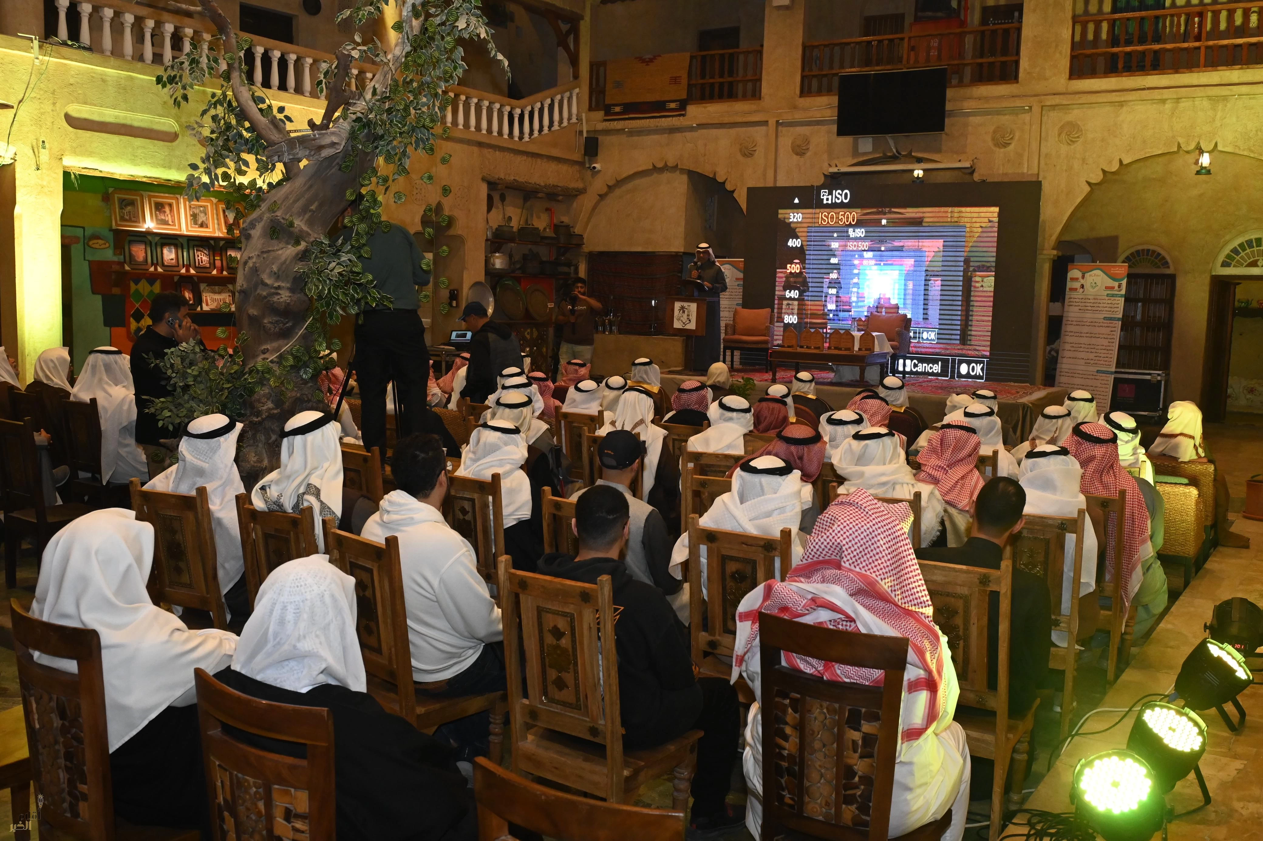 "رواد الثقافي" يستضيف الباحث "الأمير" حول الهوية المجتمعية في قهوة السيد بالهفوف