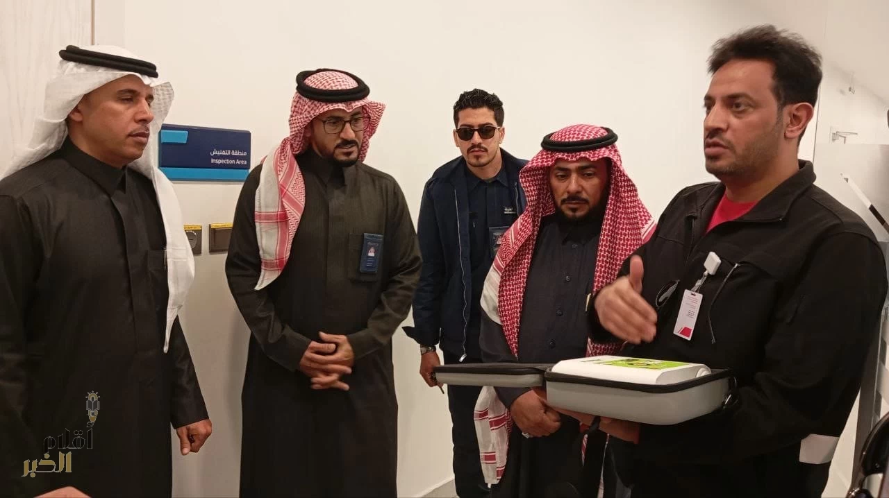 مدير عام فرع هيئة الهلال الأحمر بمنطقة الحدود الشمالية يزور منفذ جديدة عرعر 