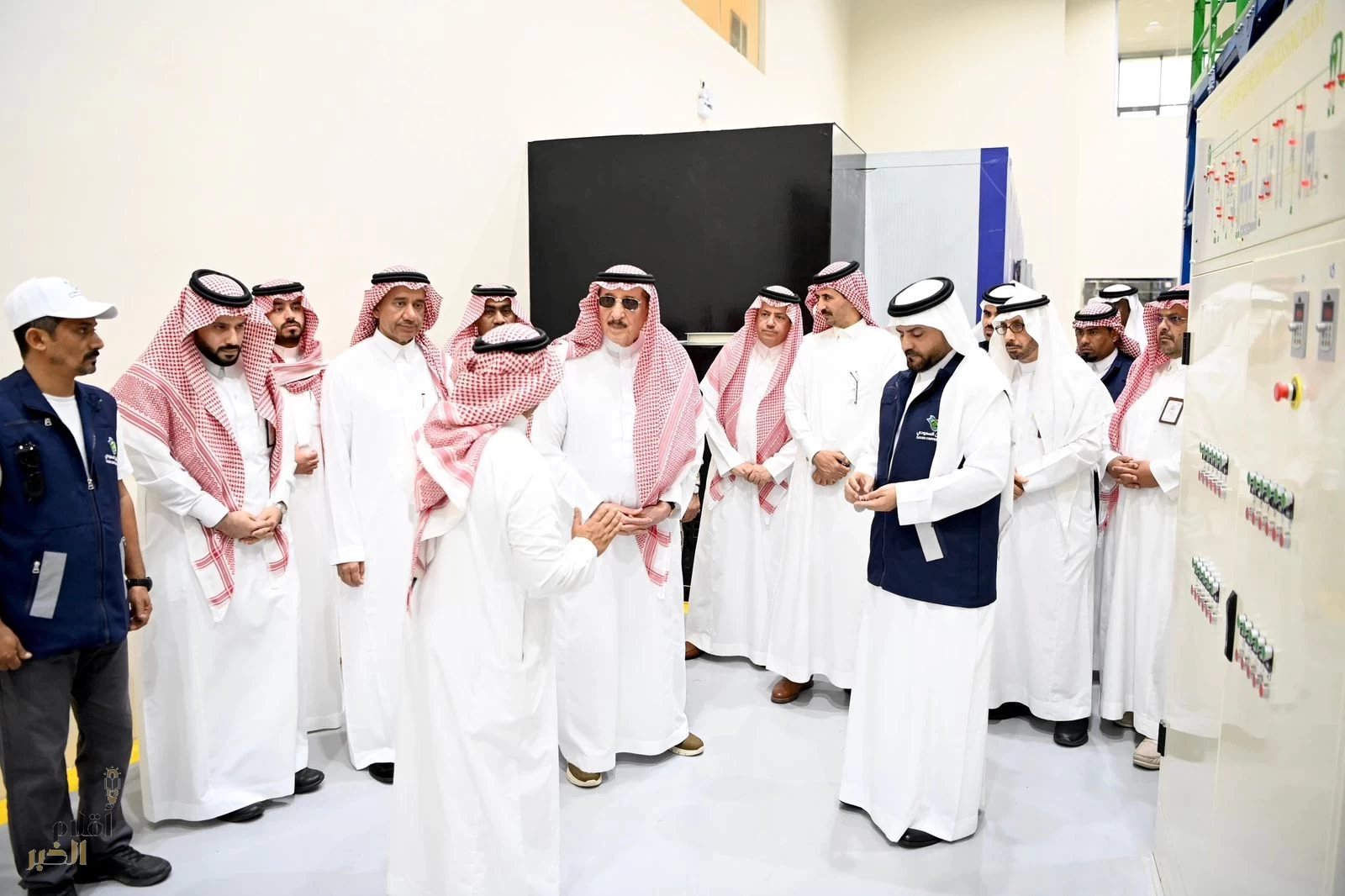 أمير منطقة جازان يزور مركز تطوير البن السعودي