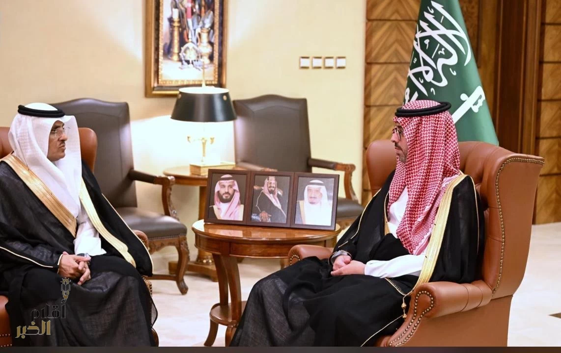 الأمير سعود بن جلوي يستقبل مُدير فرع وزارة الصحة بِمحافظة جدة 