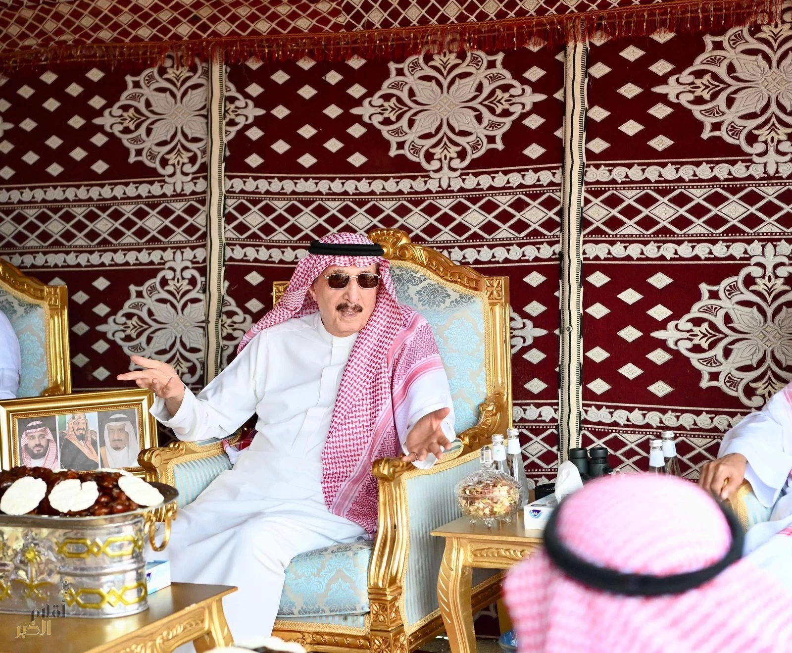 أمير جازان يتفقد محافظة هروب ويبحث احتياجاتها التنموية والخدمية