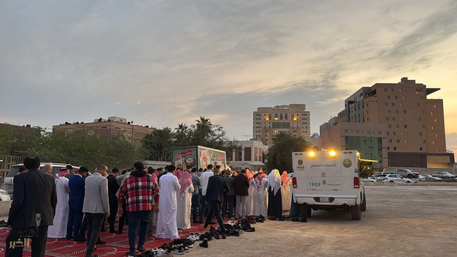 فرع الرئاسة العامة لهيئة الأمر بالمعروف بالرياض يفعِّل المصلى المنتقل