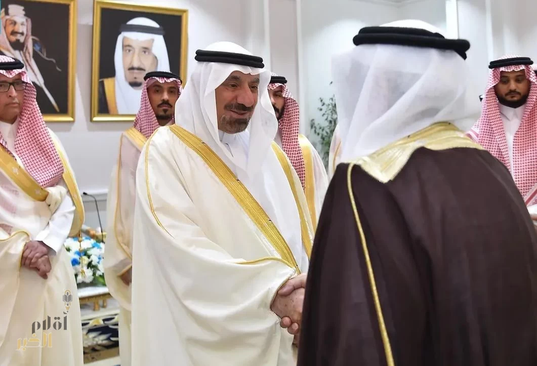 أمير منطقة نجران يستقبل المهنئين بعيد الفطر