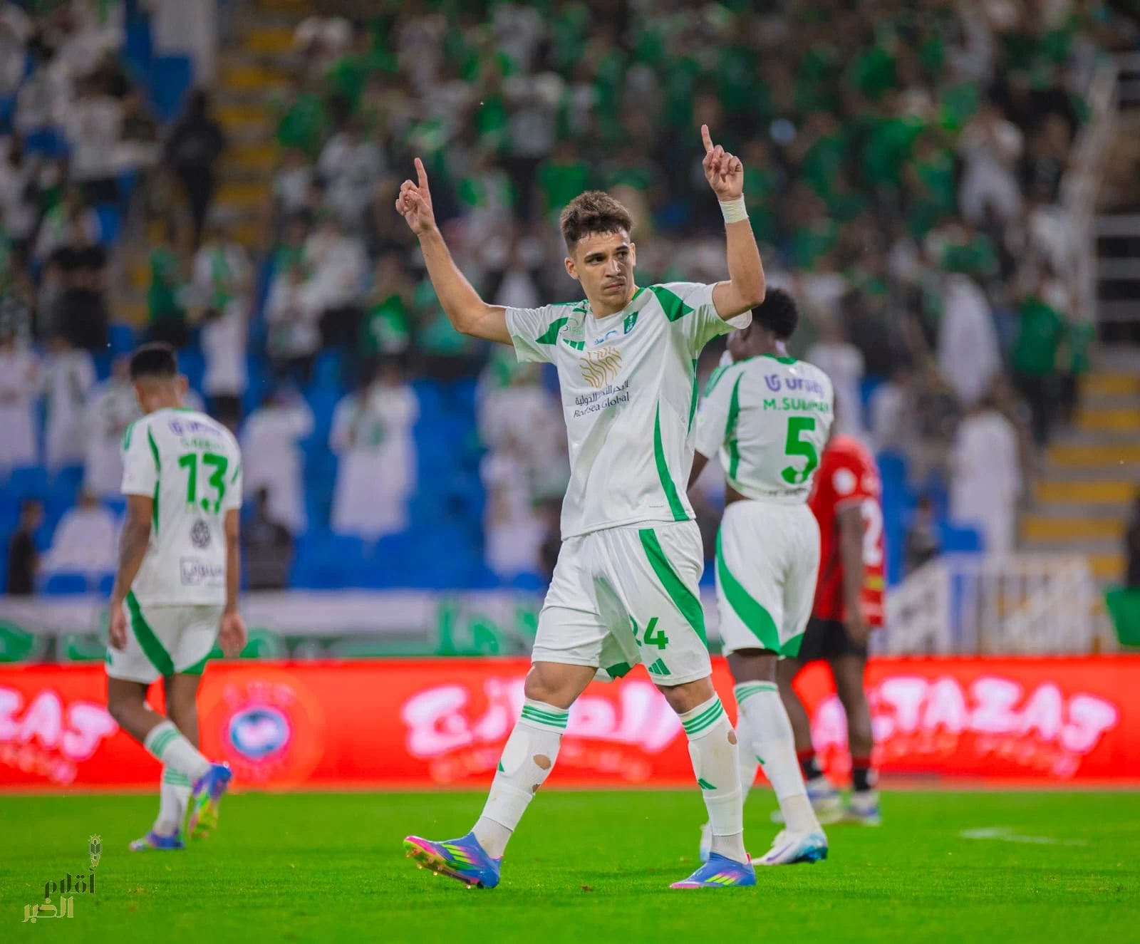 الأهلي يعمّق جراح الرائد ويقرّبه من شبح الهبوط