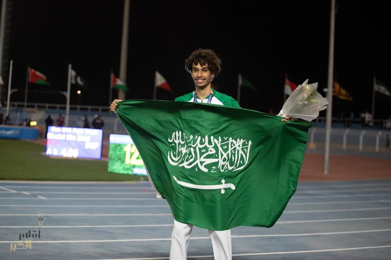 هاشم حكيم يتوج بالذهبية الآسيوية الثانية في سباق الموانع
