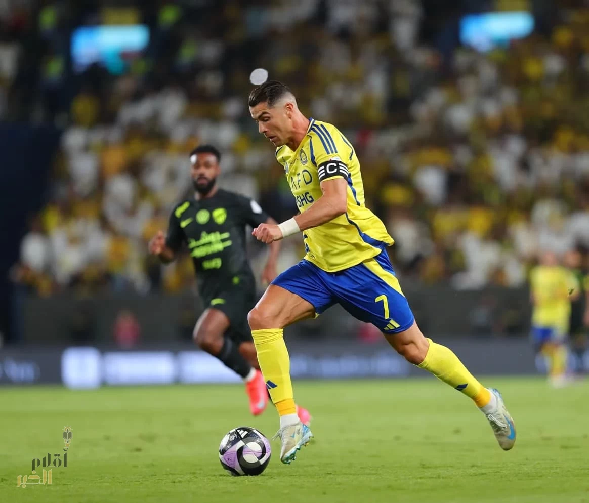 الاتحاد يقلب الطاولة على النصر ويقترب من التتويج بلقب الدوري