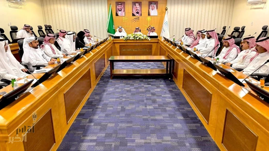 الغامدي يرأس الاجتماع السادس للجنة التنفيذيّة في تعليم الطائف