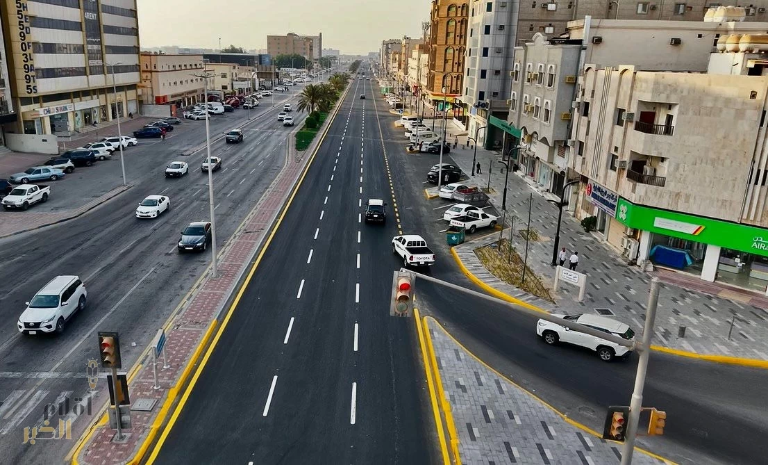 أمانة الشرقية: الانتهاء من المرحلة الأولى لتطوير شارع الملك فيصل الغربي بالجبيل تعزيرا لجودة الحياة