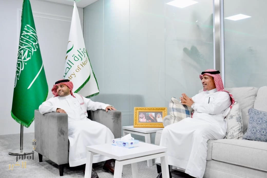 “الدهمشي” يطّلع على جهود فرع الصحة بجازان ويشيد بدوره في متابعة كفاءة الخدمات الصحية