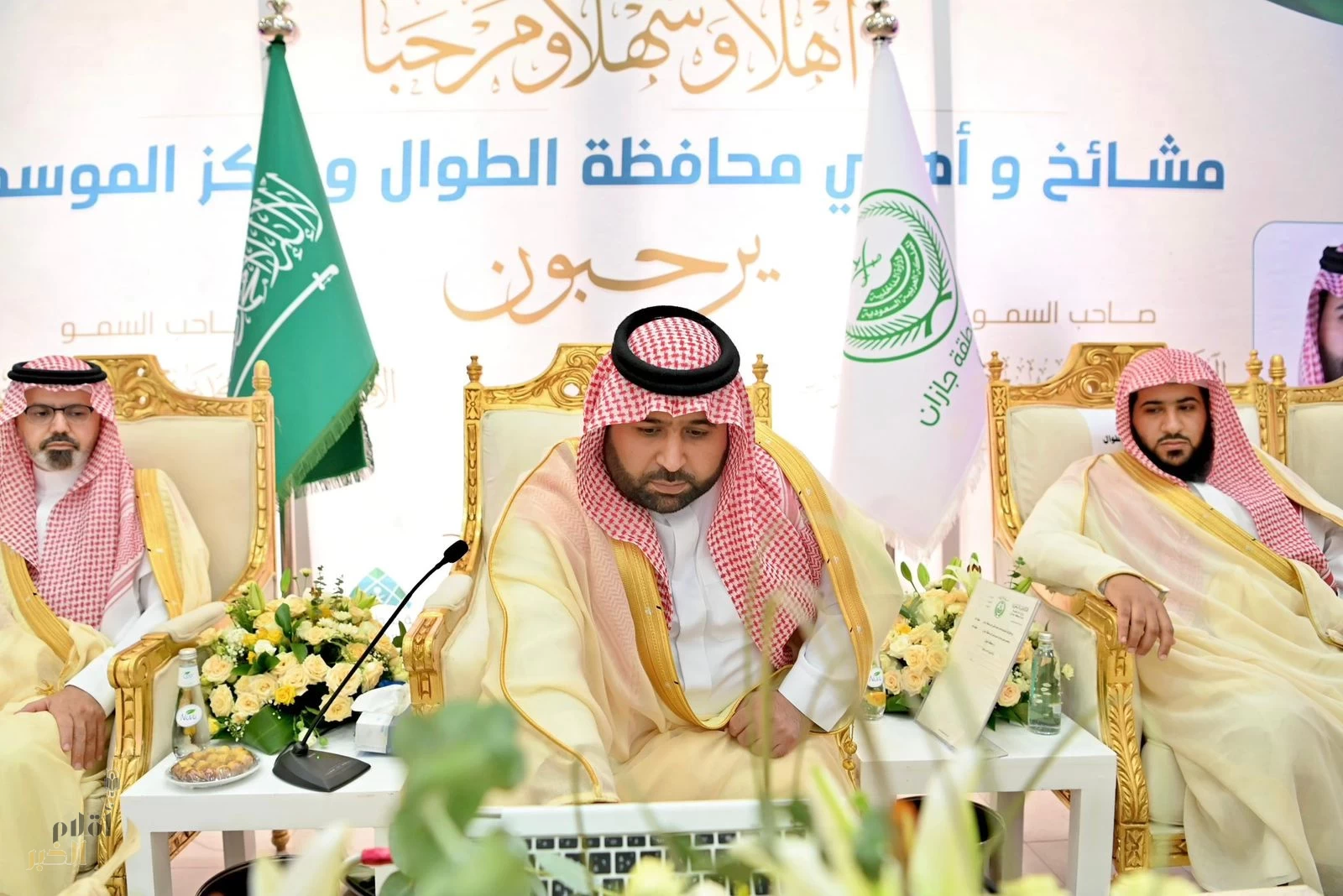 أمير جازان يدشن عددًا من المشروعات التنموية بمحافظة الطوال ويطّلع على المشروعات الجاري تنفيذها
