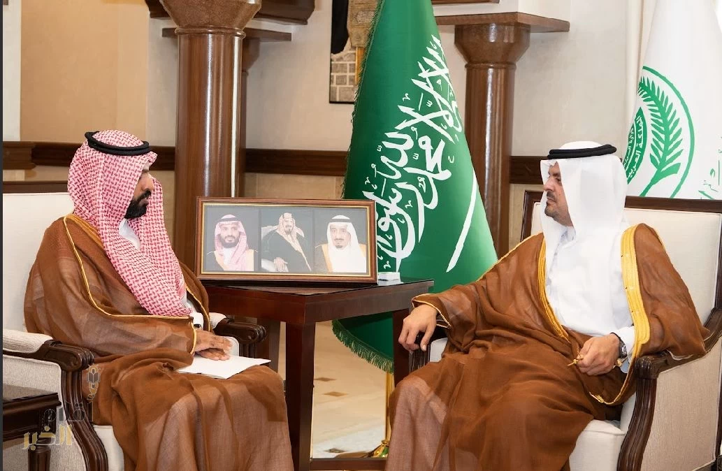 نائب أمير منطقة مكة المكرمة يستقبل في مقر الإمارة بجدة، مدير عام هيئة الرقابة ومكافحة الفساد