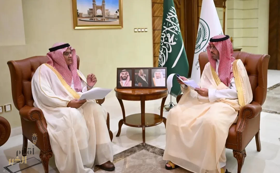 مُحافظ جدة يستقبل الرئيس التنفيذي لشركة مطارات جدة