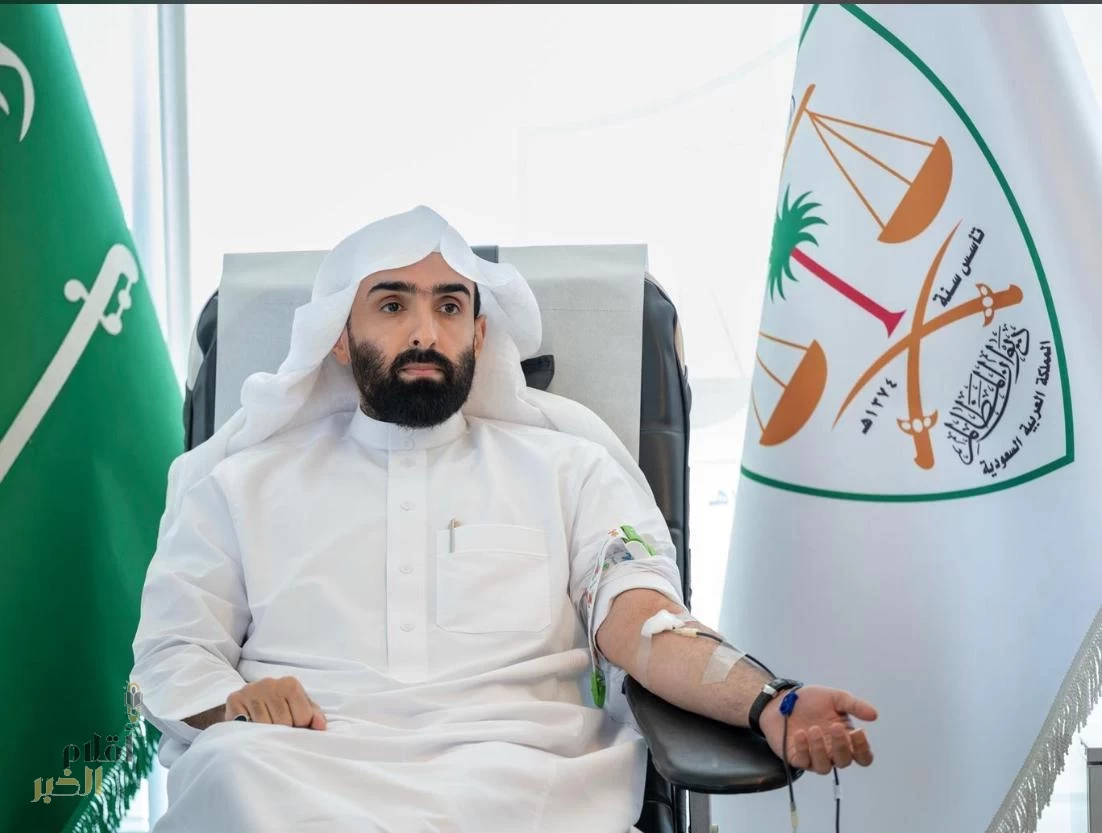رئيس ديوان المظالم يشارك في الحملة الوطنيّة للتبرع بالدم التي أطلقها سمو ولي العهد
