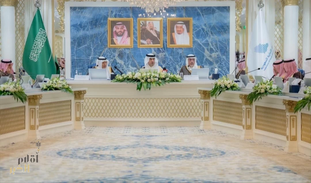 وزير البلديات والإسكان يلتقي القطاع الخاص باتحاد الغرف السعودية