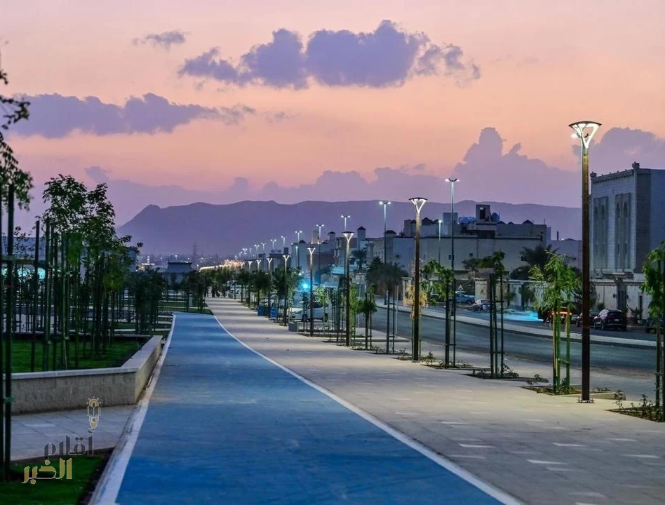 إنارة أكثر من (39) ألف متر طولي من الطرق والأحياء السكنية في المدينة المنورة خلال 3 أشهر