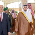 رئيس وزراء دولة فلسطين يصل إلى الرياض وفي مقدمة مستقبليه نائب أمير منطقة الرياض