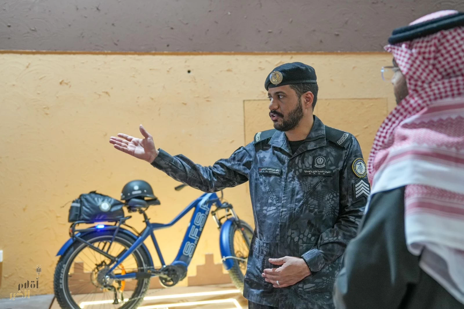 القوات الخاصة للأمن والحماية تشارك في معرض واحة الأمن بمهرجان الملك عبدالعزيز للإبل الـ10