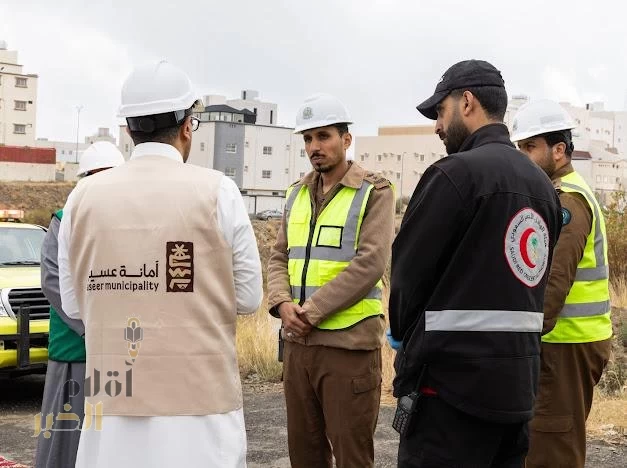 أمانة عسير تنفذ فرضية انهيار صخري