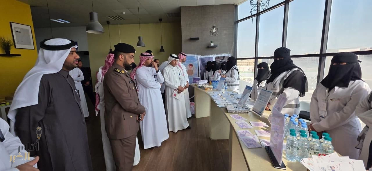 مستشفى القنفذة العام ينظم ندوة علمية عن تعزيز الوعي الأمني والوقاية من المخدرات 