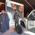 وكالة وزارة الداخلية لشؤون الأفواج الأمنية تستعرض مركبة الـBUGGY في معرض واحة الأمن