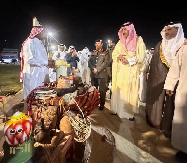 "القباع" يفتتح مهرجان "شتاؤنا تراث وغذاء" في القنفذة 