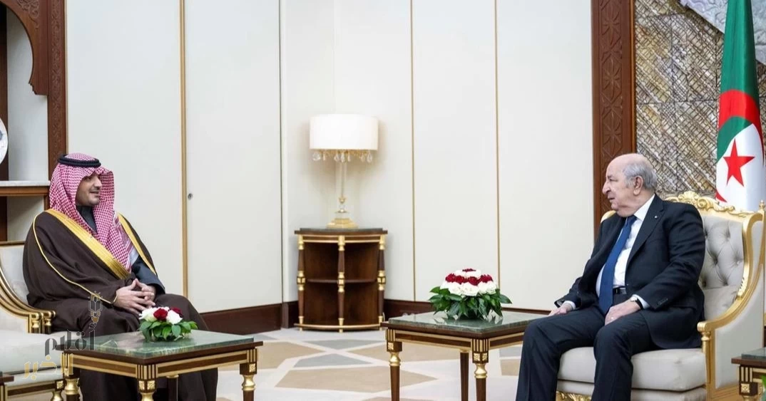 الأمير عبدالعزيز بن سعود يلتقي رئيس الجمهورية الجزائرية الديمقراطية الشعبية