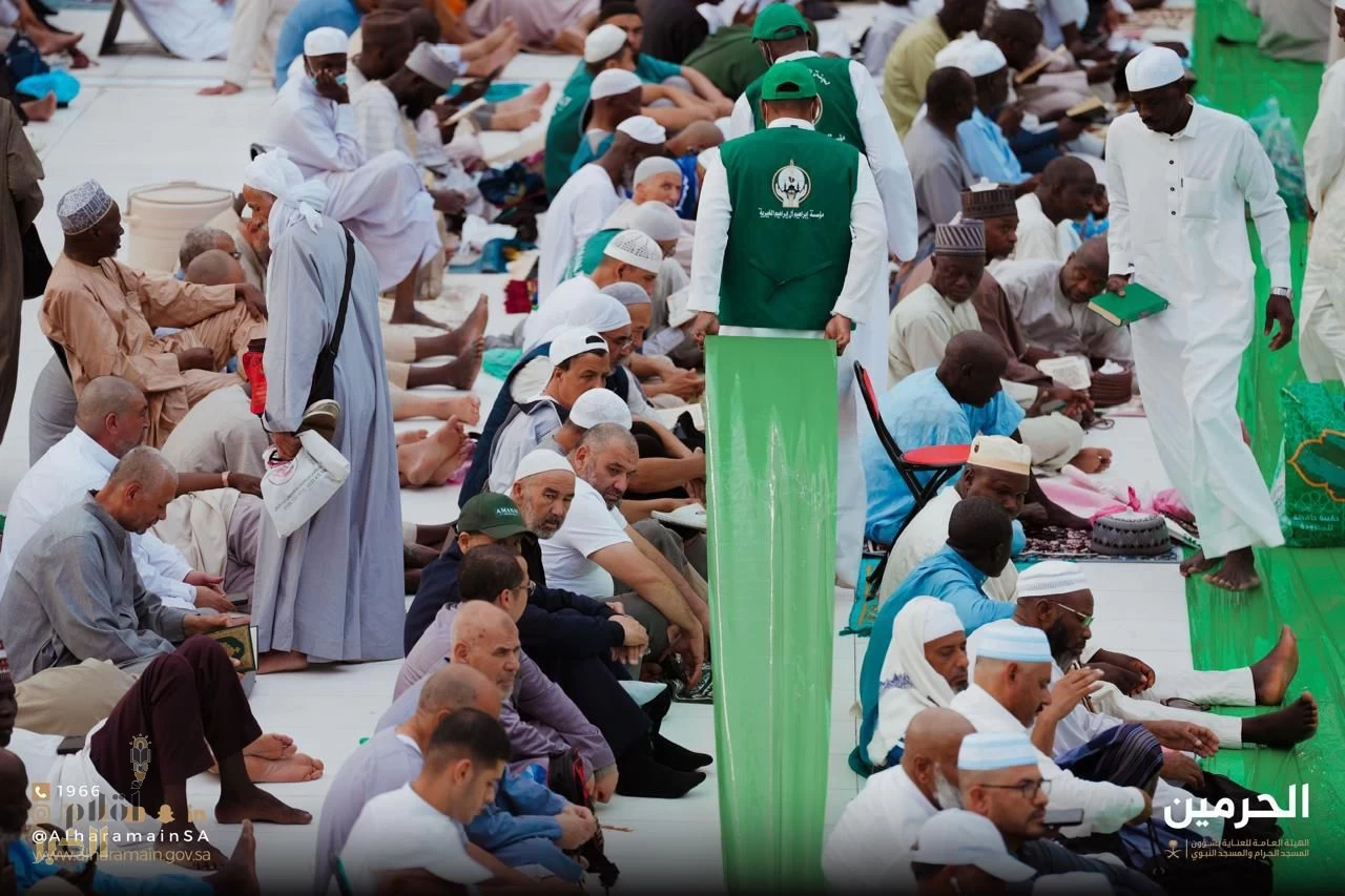 هيئة الحرمين: حوكمة مميزة لإفطار الصائمين بالحرمين عبر إحسان و نسك 