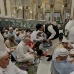 تقديرًا لعطاء المعلمين والمعلمات :تعليم مكة يُقدّم 5000 وجبة إفطار صائم يوميًا لزوار بيت الله الحرام في رمضان