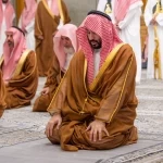 سمو ولي العهد يزور مسجد قباء في المدينة المنورة