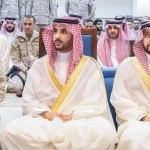 سمو وزير الدفاع يؤدي صلاة عيد الفطر مع منسوبي وزارة الدفاع ويلتقي قادة الوزارة وكبار مسؤوليها