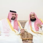أمير جازان يعايد عضو هيئة كبار العلماء