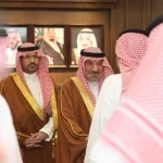 أمير نجران يعايد منسوبي إمارة المنطقة