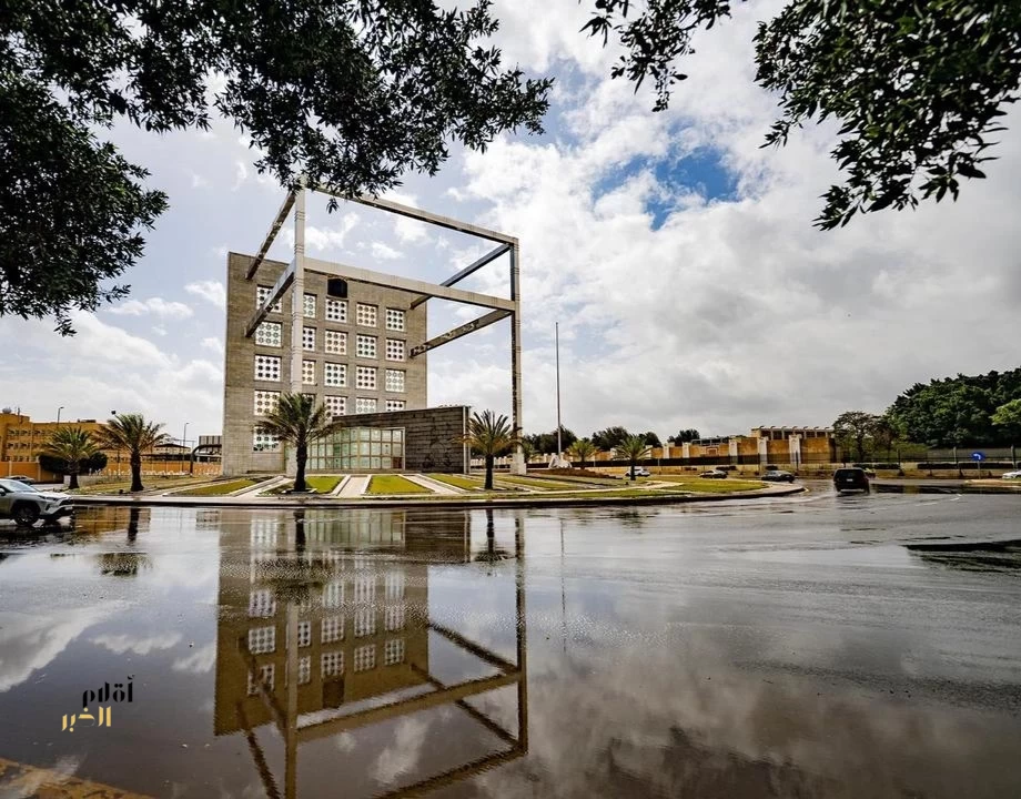 هطول أمطار متوسطة إلى غزيرة على محافظة الطائف