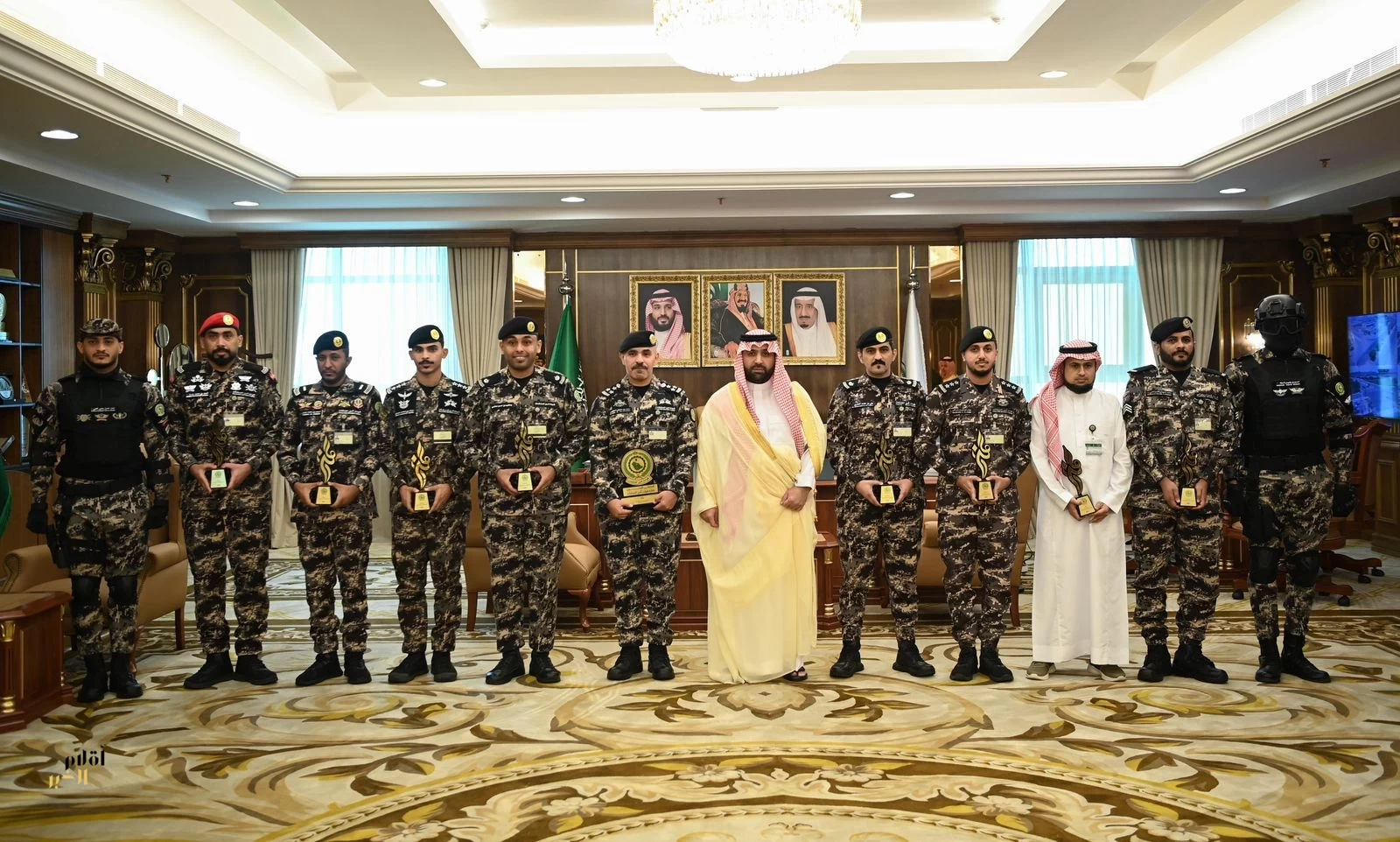 أمير جازان يستقبل قائد قوة أمن المنشآت بالمنطقة