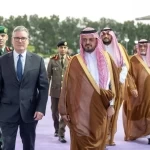 رئيس الوزراء البريطاني يصل إلى جدة