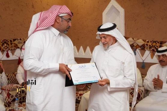 جمعية كبار السن الأهلية تقيم لقاء “دور كبار السن في رؤية 2030” بفرع ديوانية آل حسين التاريخية الخيرية 