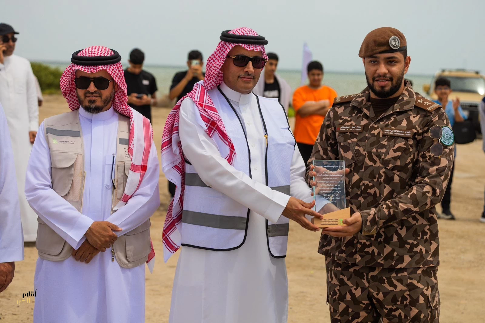 انطلاق مبادرة “أرض تتنفس” لزراعة 10 آلاف شتلة مانجروف في دارين وتاروت