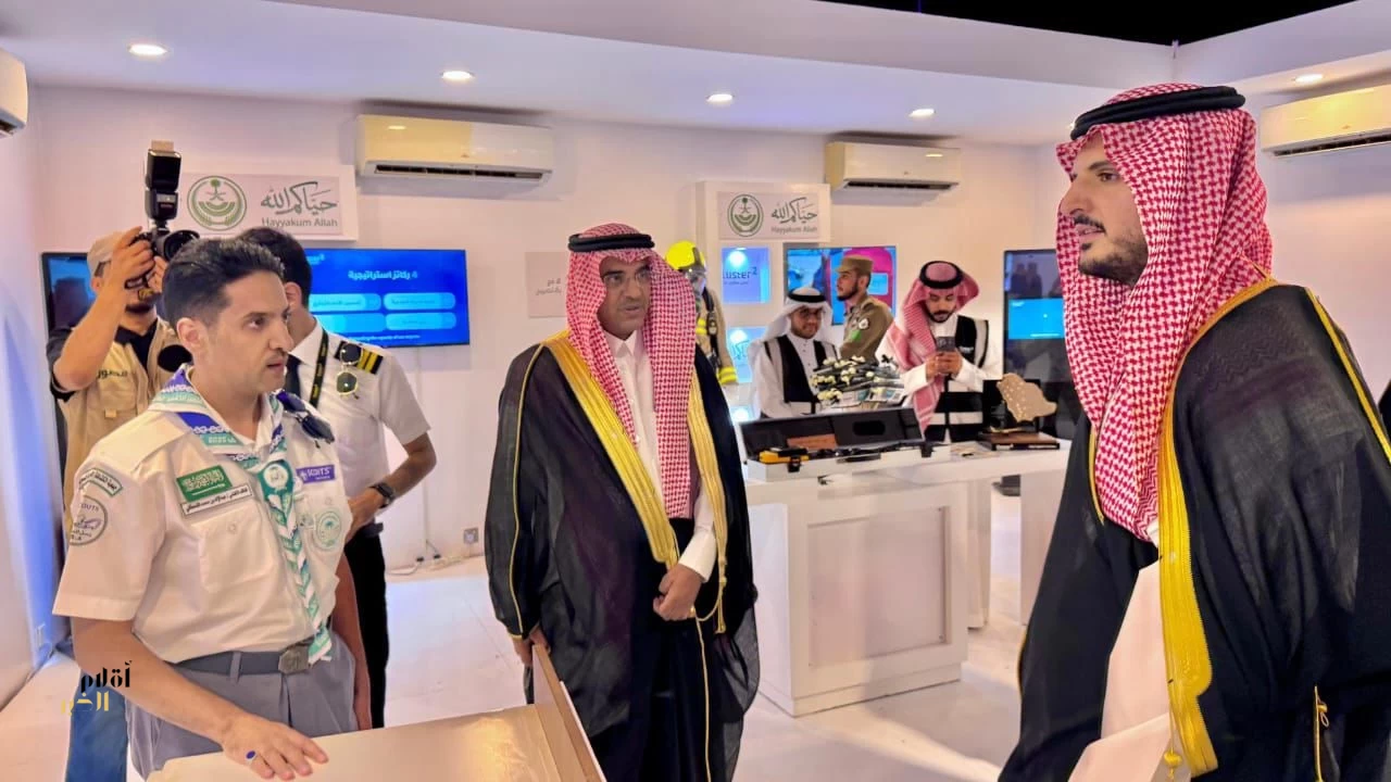 محافظ الطائف يطلع على أعمال وجهود الكشافة بموسم الحج في معرض البهيتة الأمني
