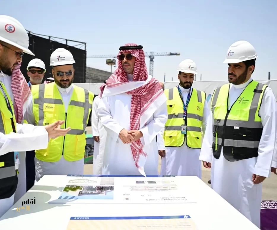 الأمير سعود بن جلوي يزور مشروع الوجهة الترفيهية بأبحر الجنوبية بجدة