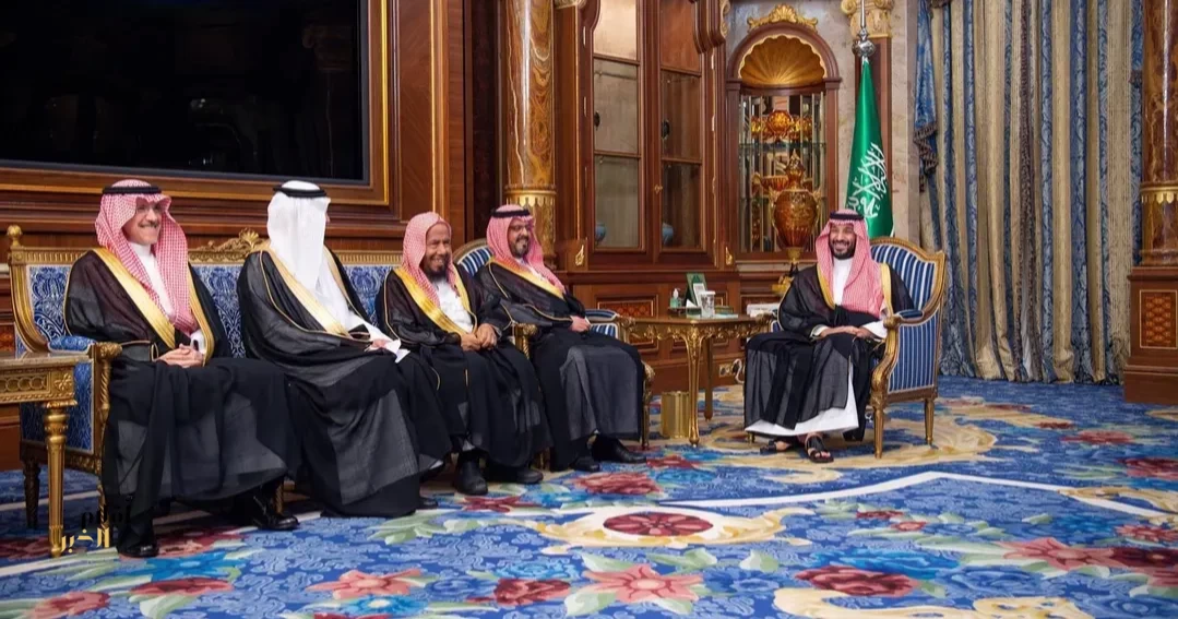 سمو ولي العهد يستقبل مساء أمس وفد تكريم خادم الحرمين الشريفين نظير دعمه ورعايته لجمعيات تحفيظ القرآن الكريم في المملكة