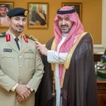 نائب أمير تبوك يستقبل قائد قوة أمن المنشآت بالمنطقة ويقلده رتبته الجديدة