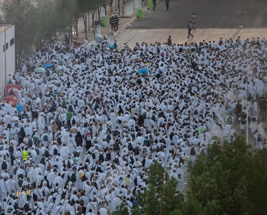 نفرة إيمانية مهيبة.. الحجاج يتجهون إلى مزدلفة
