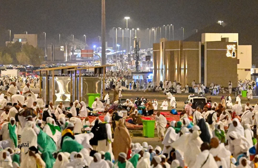 حجاج بيت الله الحرام يستقرون في مشعر مزدلفة