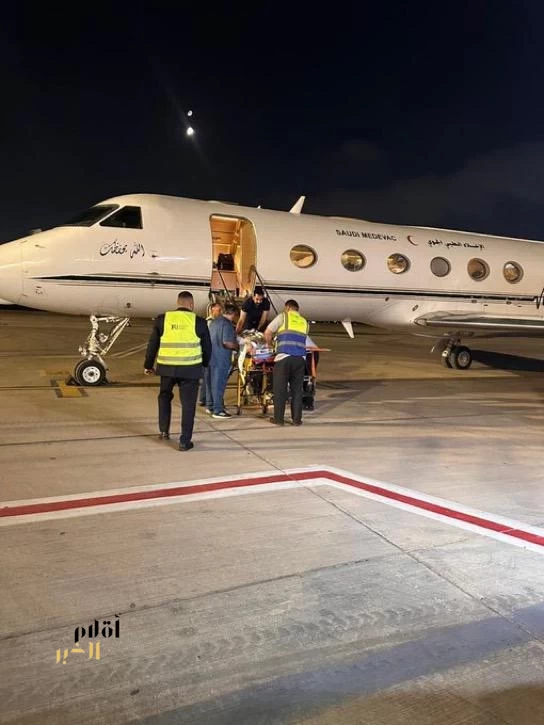 سفارة المملكة بالقاهرة تُنفّذ إخلاءً طبيًا لثلاثة مواطنين سعوديين من مصر