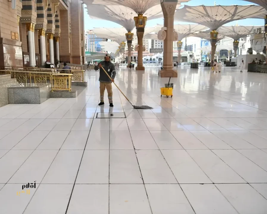 117 ألف متر مربع من رخام "تاسوس" تعزّز منظومة التبريد لراحة المصلين في المسجد النبوي