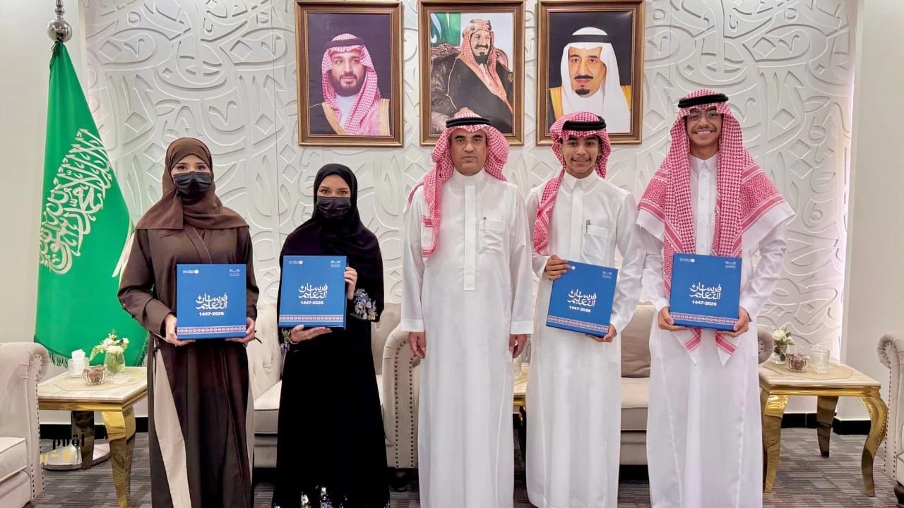 تعليم الطائف يكرم الطلبة المشاركين في مسابقة فرسان التعليم 